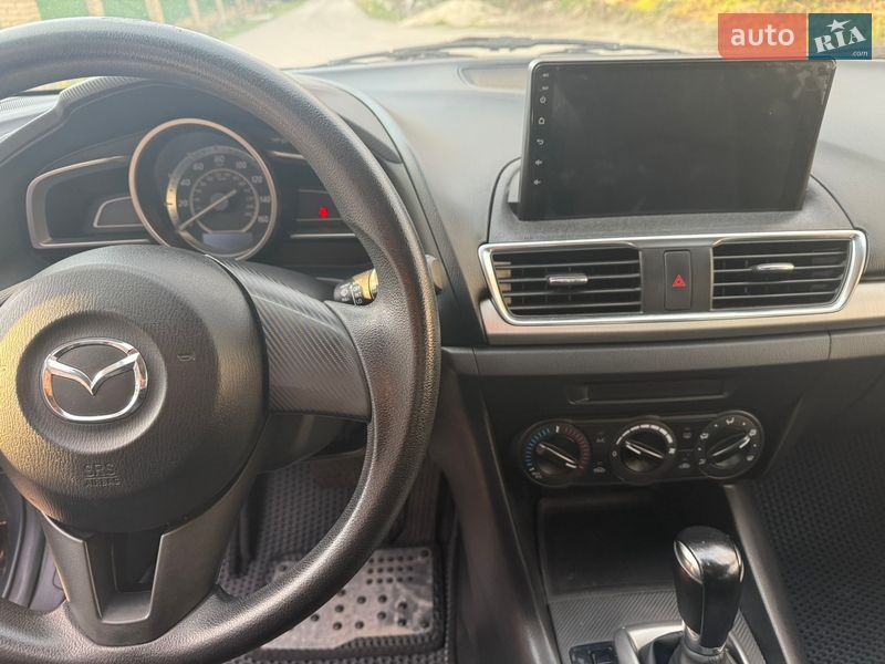 Седан Mazda 3 2014 в Києві