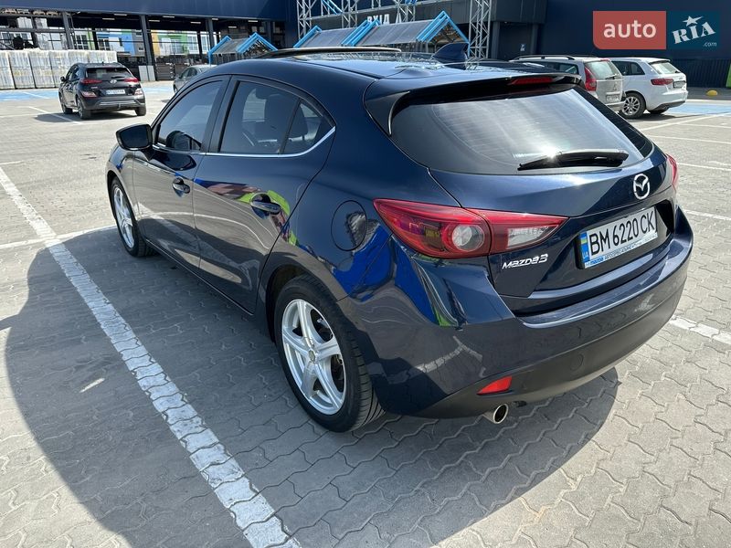 Хетчбек Mazda 3 2015 в Івано-Франківську