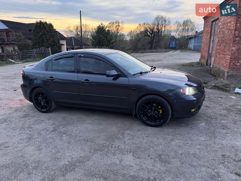 Седан Mazda 3 2006 в Ивано-Франковске