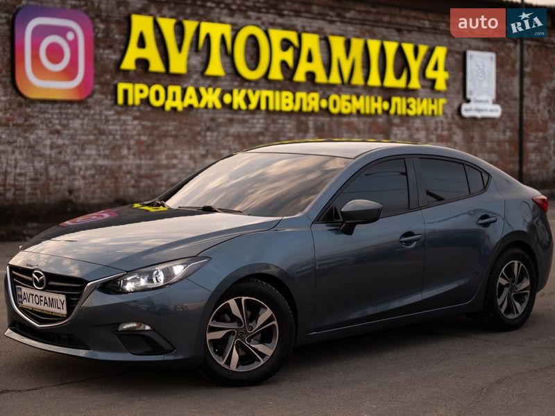 Mazda 3 2015