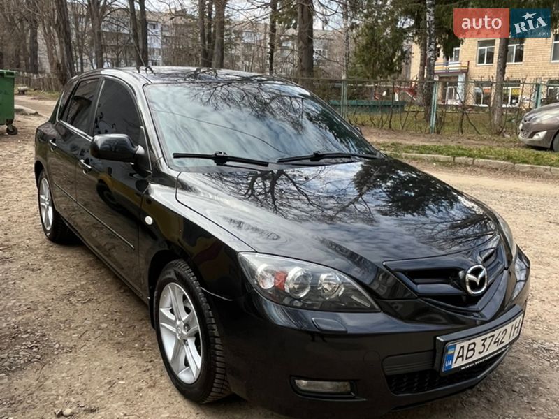 Хетчбек Mazda 3 2008 в Чернівцях