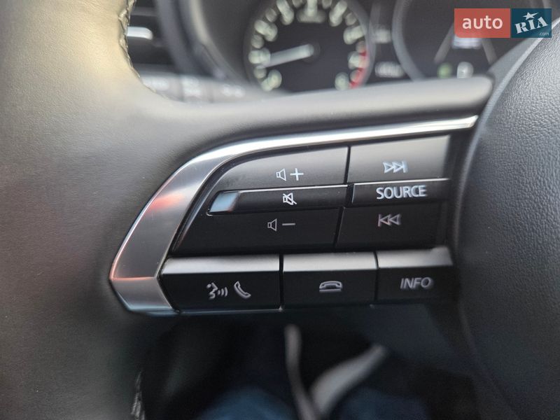 Хетчбек Mazda 3 2024 в Києві