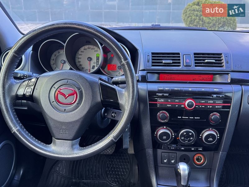Седан Mazda 3 2008 в Черновцах