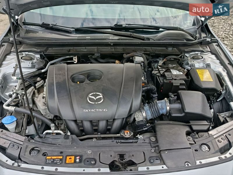 Седан Mazda 3 2019 в Луцке