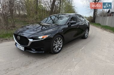 Седан Mazda 3 2018 в Броварах