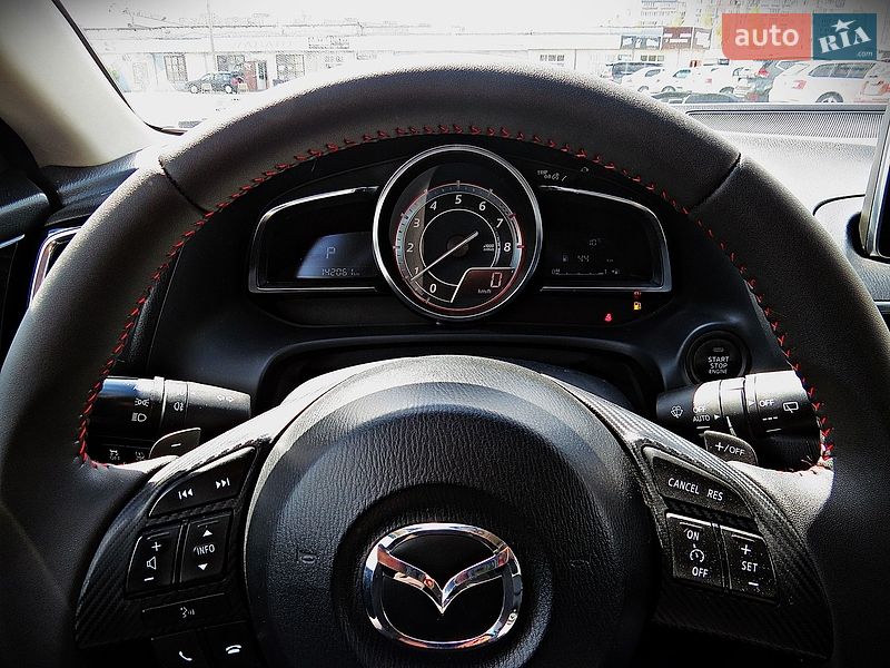 Хэтчбек Mazda 3 2015 в Черкассах