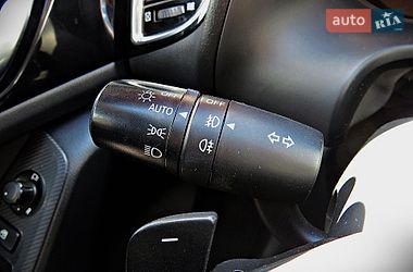 Хэтчбек Mazda 3 2015 в Черкассах