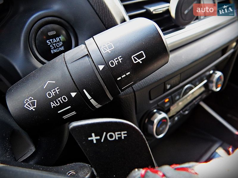Хэтчбек Mazda 3 2015 в Черкассах