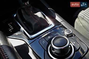 Хэтчбек Mazda 3 2015 в Черкассах