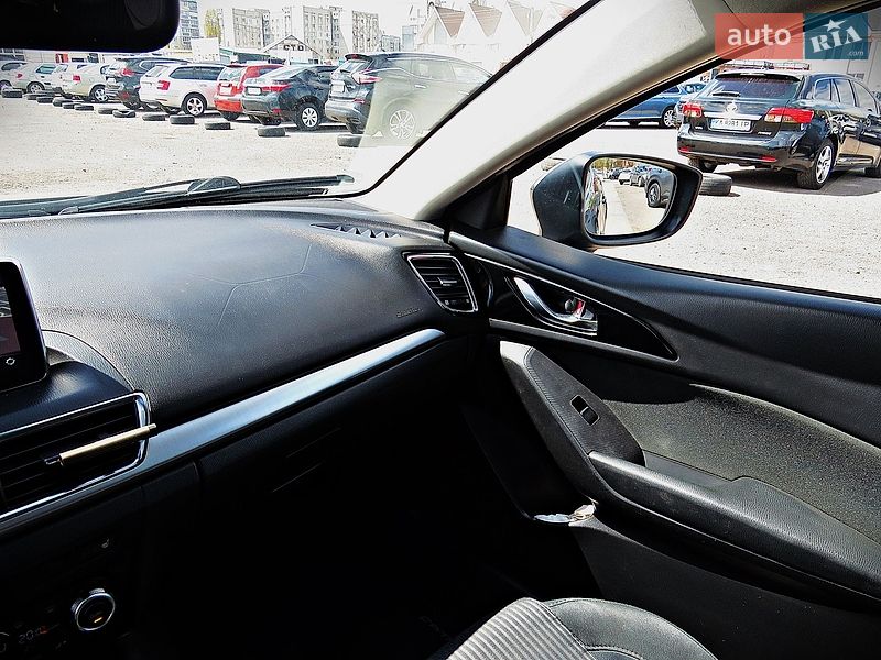Хэтчбек Mazda 3 2015 в Черкассах