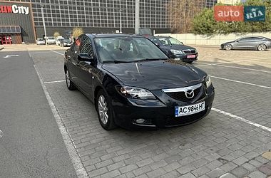 Седан Mazda 3 2007 в Луцке