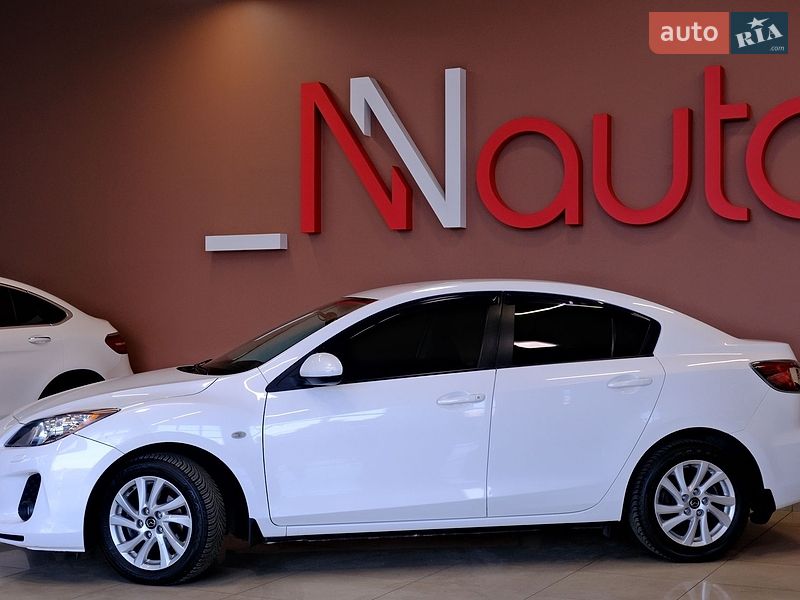 Седан Mazda 3 2012 в Одессе