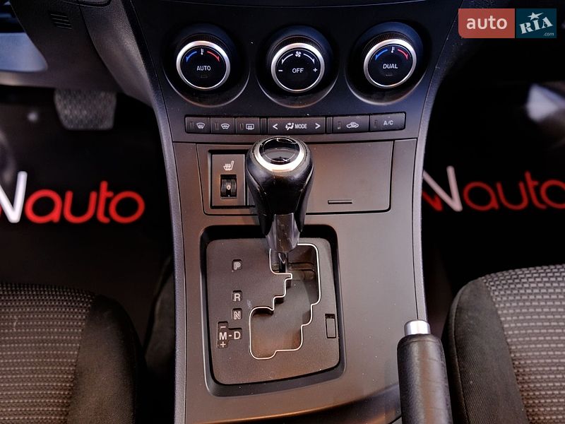 Седан Mazda 3 2012 в Одессе