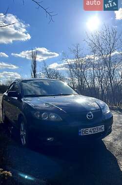 Седан Mazda 3 2006 в Еланце
