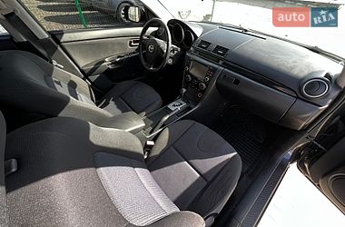 Седан Mazda 3 2005 в Ковеле