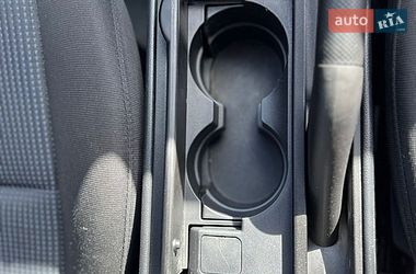 Седан Mazda 3 2005 в Ковеле