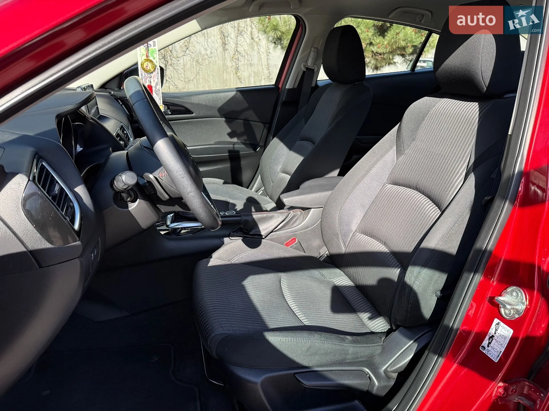 2016 Mazda 3 - мініатюра 28