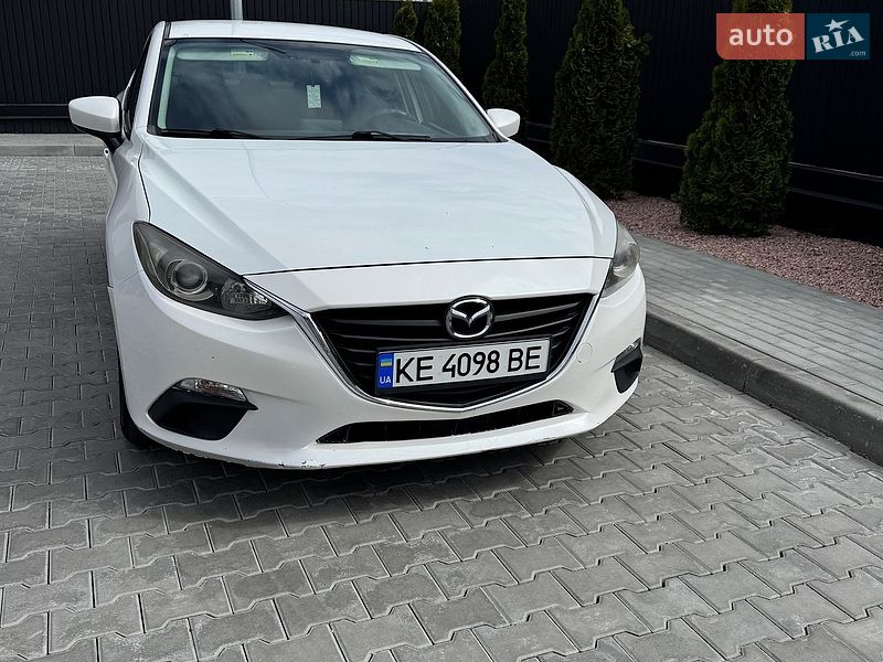 Mazda 3 2015
