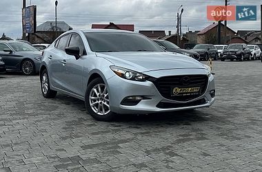 Седан Mazda 3 2017 в Івано-Франківську