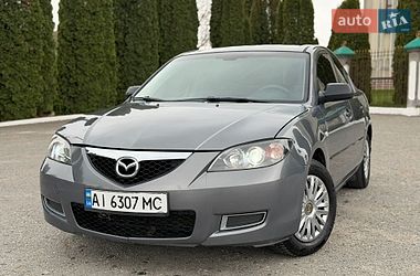 Седан Mazda 3 2007 в Дубні
