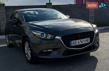 Седан Mazda 3 2017 в Каменском