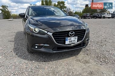 Хэтчбек Mazda 3 2017 в Днепре