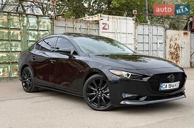 Седан Mazda 3 2023 в Черкасах