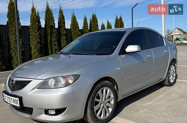 Седан Mazda 3 2004 в Каменец-Подольском