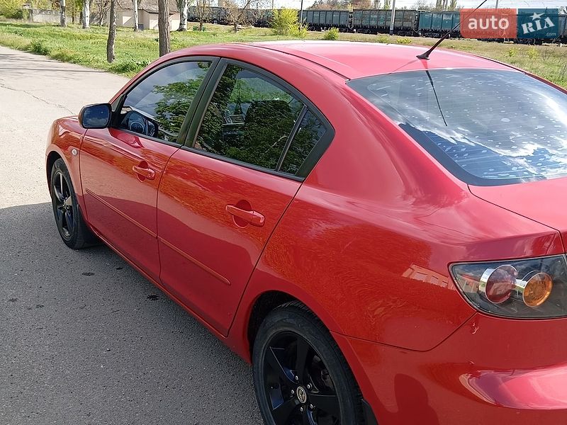 Седан Mazda 3 2006 в Кривому Розі