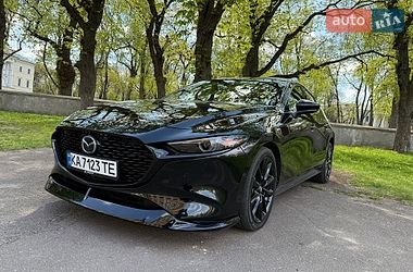 Хэтчбек Mazda 3 2023 в Киеве