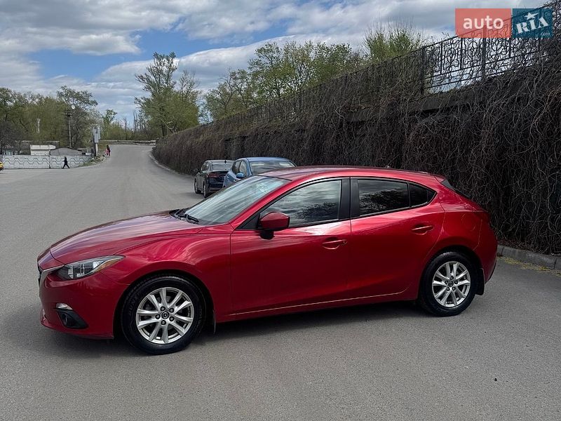 Хэтчбек Mazda 3 2016 в Днепре фото 2 Хэтчбек Mazda 3 2016 в Днепре