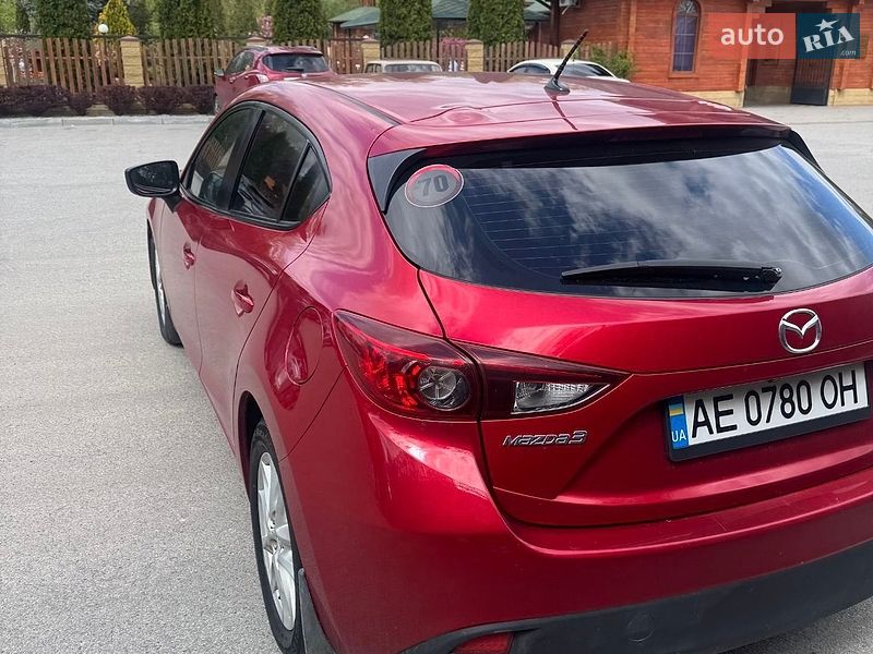 Хэтчбек Mazda 3 2016 в Днепре фото 25 Хэтчбек Mazda 3 2016 в Днепре
