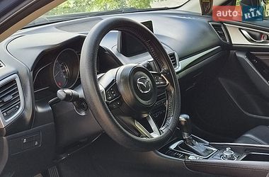 Хетчбек Mazda 3 2018 в Дніпрі фото 12 Хетчбек Mazda 3 2018 в Дніпрі