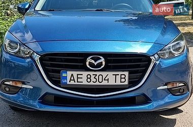 Хетчбек Mazda 3 2018 в Дніпрі фото 5 Хетчбек Mazda 3 2018 в Дніпрі
