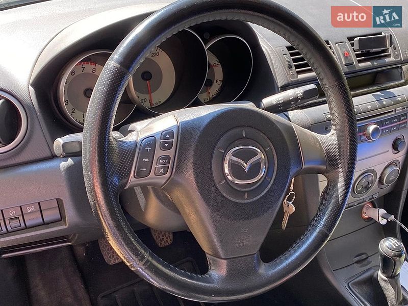 Хэтчбек Mazda 3 2007 в Киеве