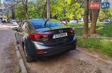 Седан Mazda 3 2018 в Львові