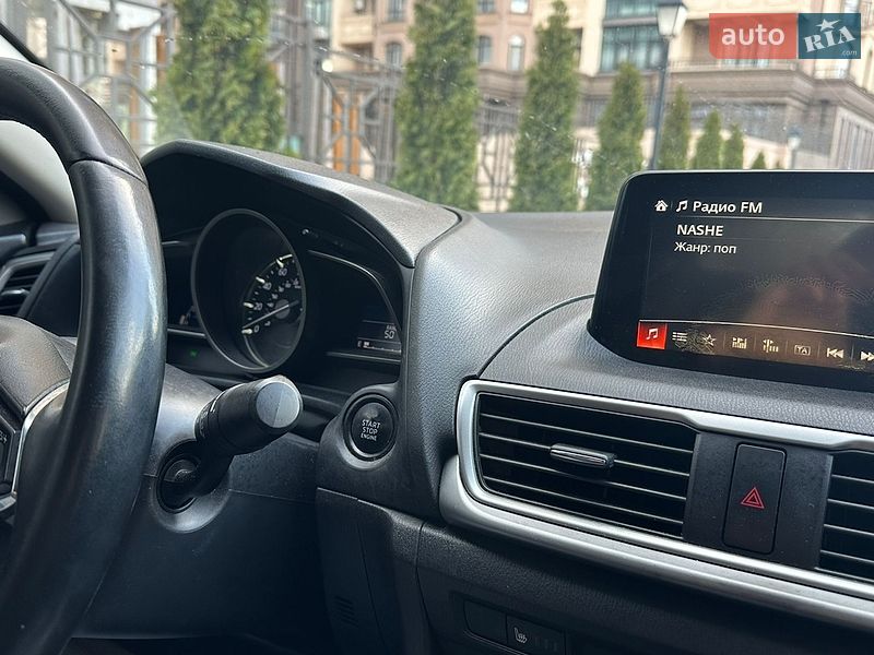 Седан Mazda 3 2016 в Одессе