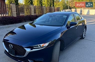 Седан Mazda 3 2021 в Днепре