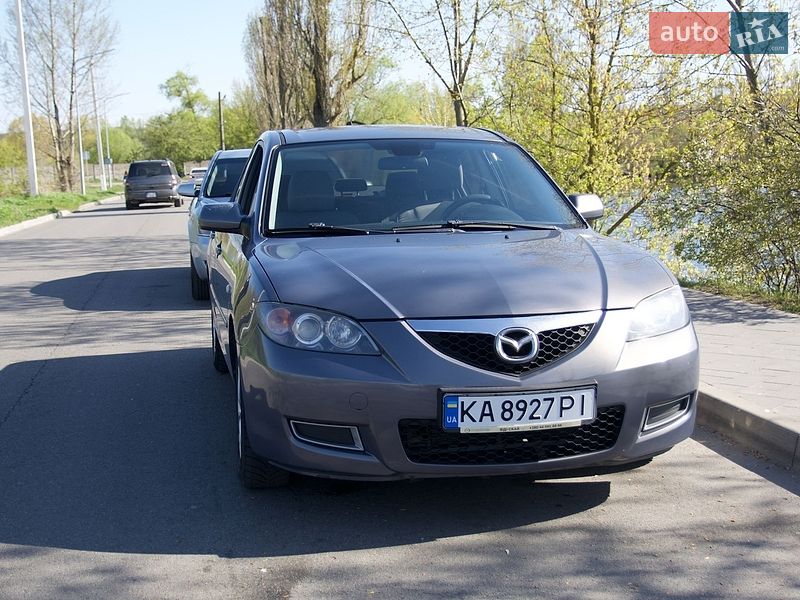 Седан Mazda 3 2007 в Василькове