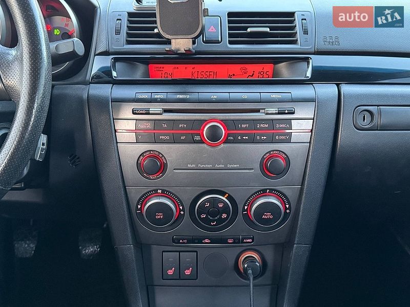 Седан Mazda 3 2007 в Києві