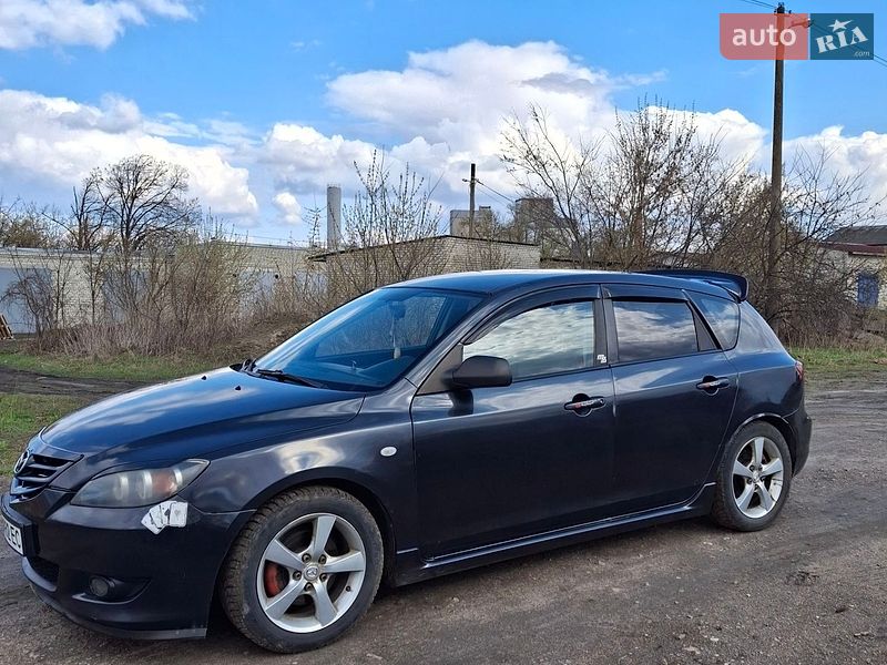 Хэтчбек Mazda 3 2004 в Чернигове