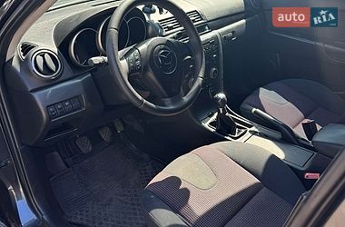 Хэтчбек Mazda 3 2005 в Иванкове