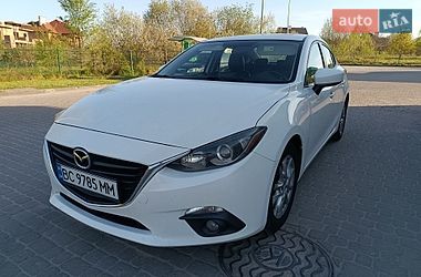 Седан Mazda 3 2014 в Львове