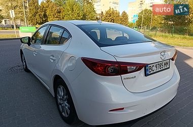 Седан Mazda 3 2014 в Львове