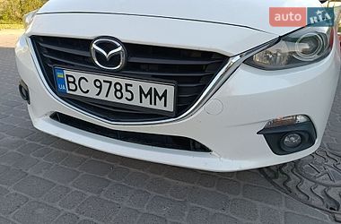 Седан Mazda 3 2014 в Львове