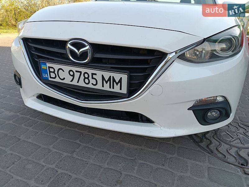 Седан Mazda 3 2014 в Львове