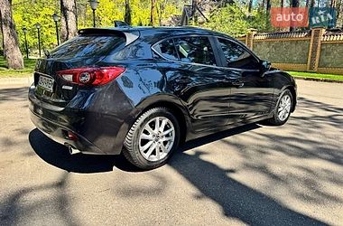 Хэтчбек Mazda 3 2014 в Чернигове