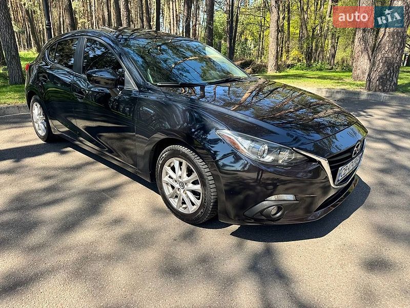 Хэтчбек Mazda 3 2014 в Чернигове