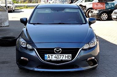 Седан Mazda 3 2016 в Львове