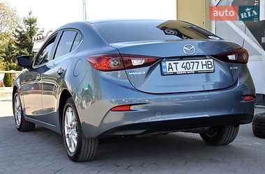 Седан Mazda 3 2016 в Львове